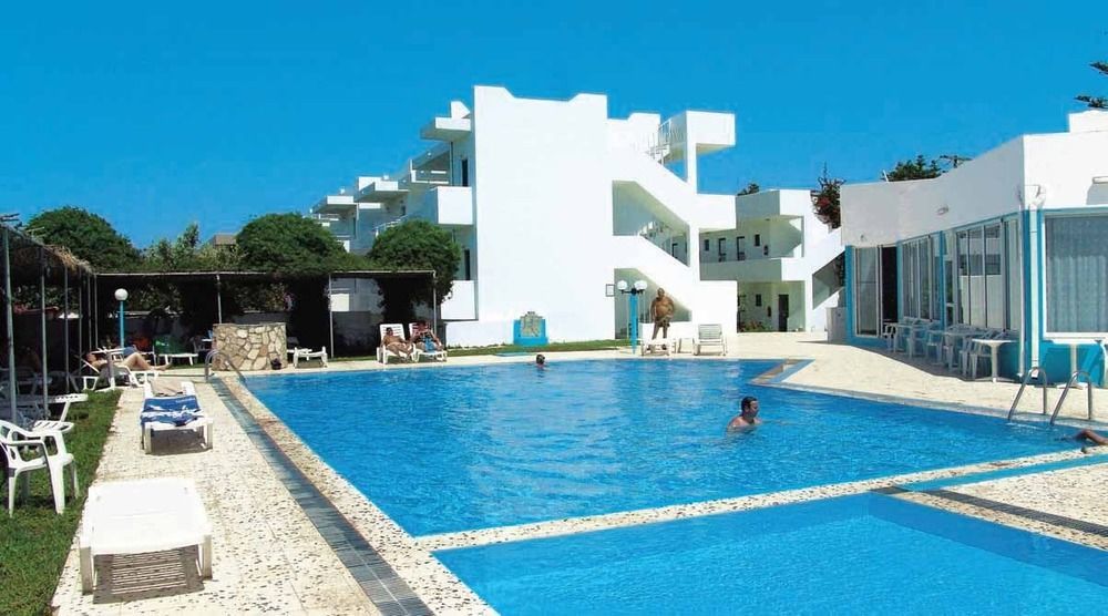 Hotel Blue Jay Marmari  Luaran gambar